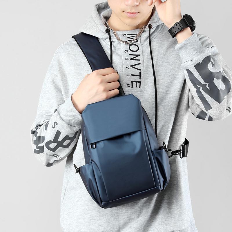 Mens Simple Casual Nylon Chest Pack Solid Color Crossbody Bag Travel Storage Shoulder Bag